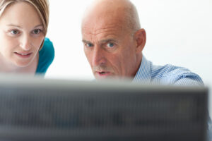 https://elements.envato.com/heart-rate-and-patient-condition-control-monitor-i-YDEYKBT